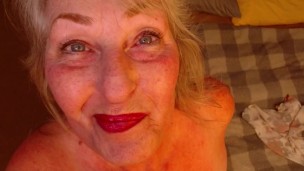 1243 Rating Izzy’s Cock from Vintage Vixen Dawn