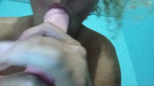 Big tits, hot and sexy, she touched me nicely , tetas grandes caliente y sexy me toco rico